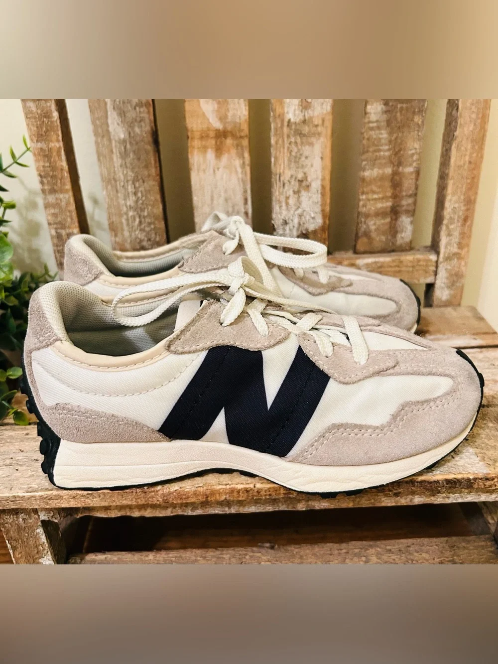 New Balance 327 Athletic Shoe - Little Kid - Silver Birch Size 13